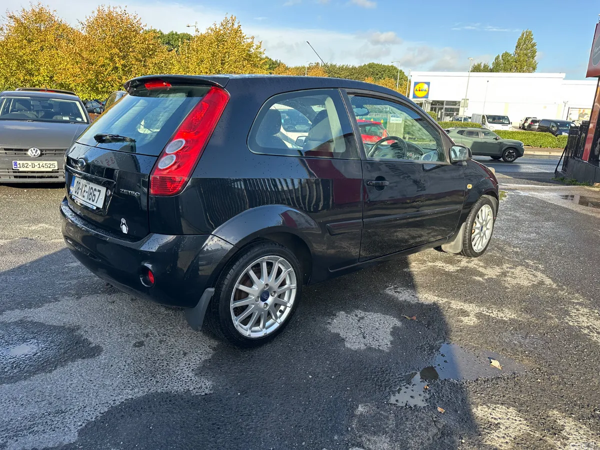 Ford Fiesta Hatchback, Petrol, 2008, Black