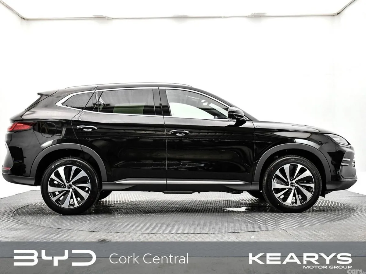 BYD SEAL U SUV, Petrol Plug-in Hybrid, 2026, Black