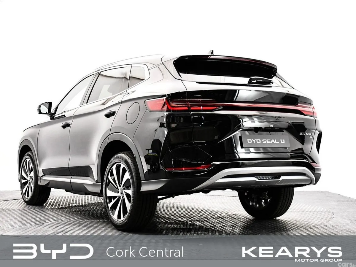BYD SEAL U SUV, Petrol Plug-in Hybrid, 2026, Black