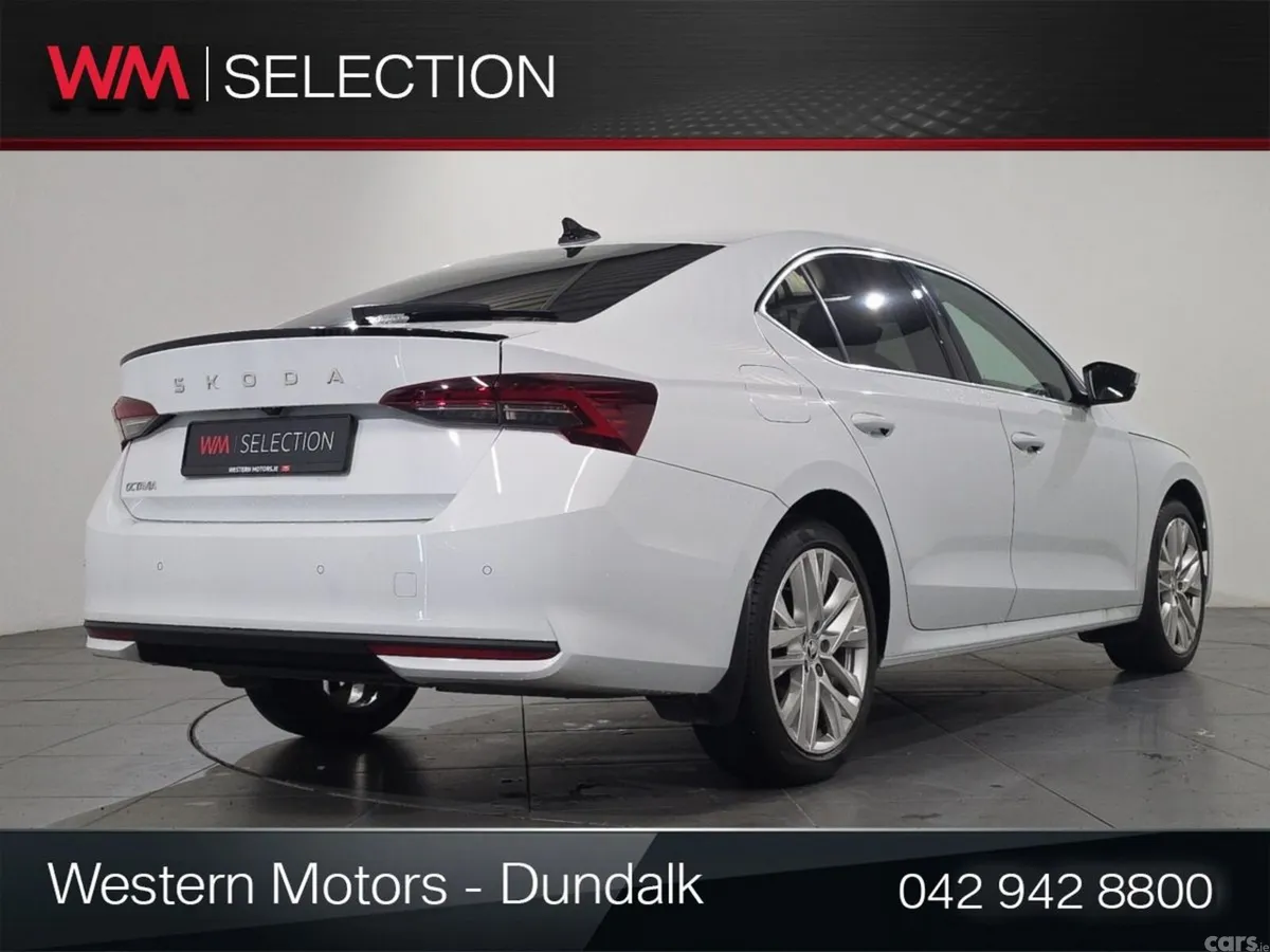 Skoda Octavia Saloon, Petrol, 2025, White
