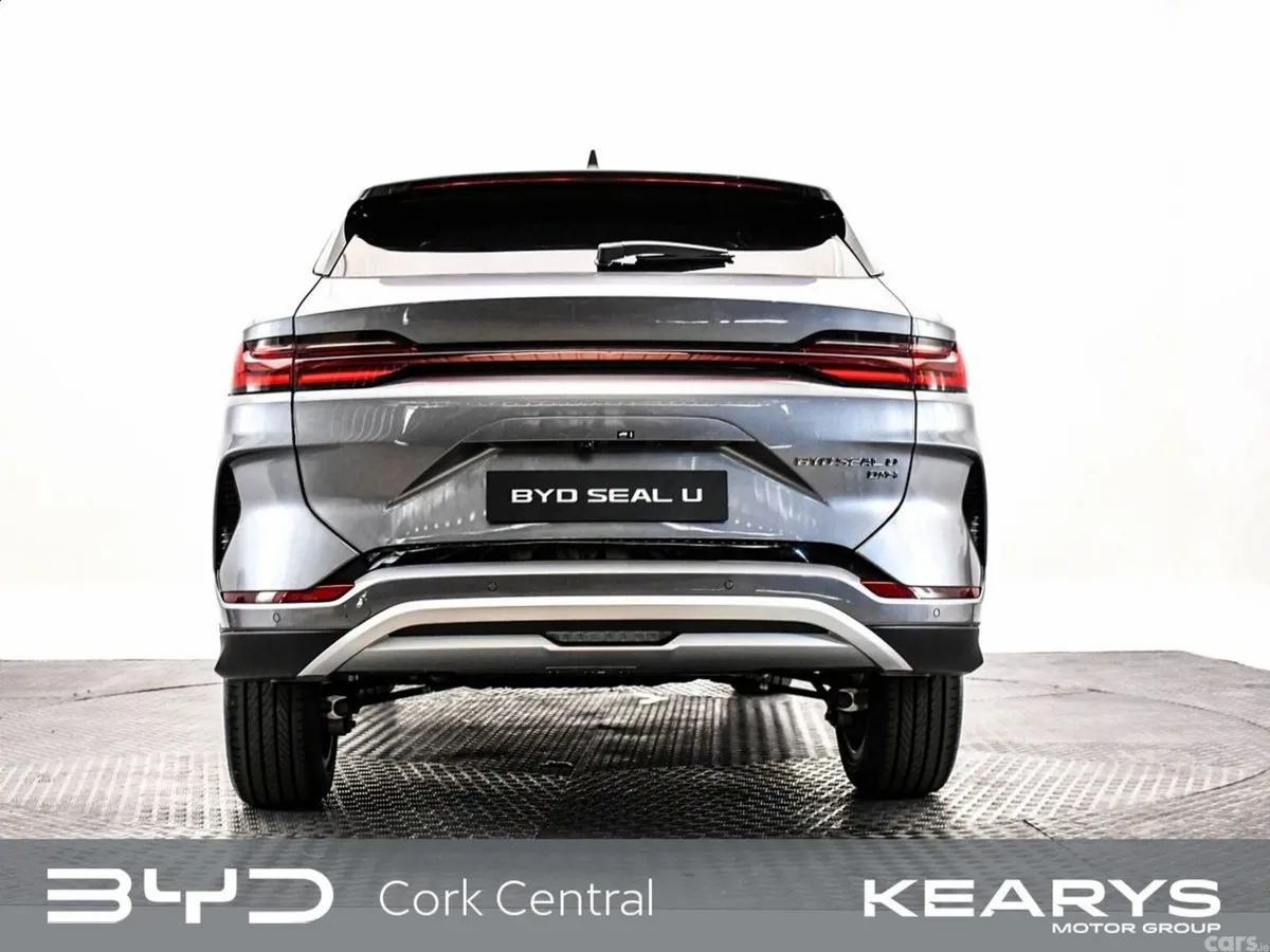 BYD SEAL U SUV, Petrol Plug-in Hybrid, 2026, Grey