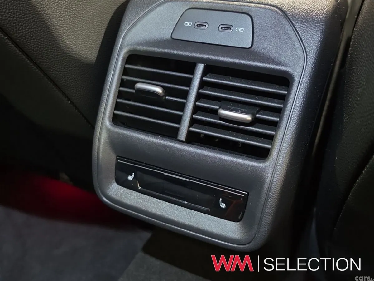 Skoda Superb Saloon, Diesel, 2025, Black