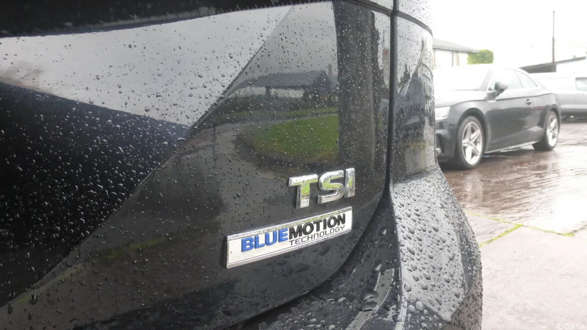 Volkswagen Golf Estate, Petrol, 2015, Black