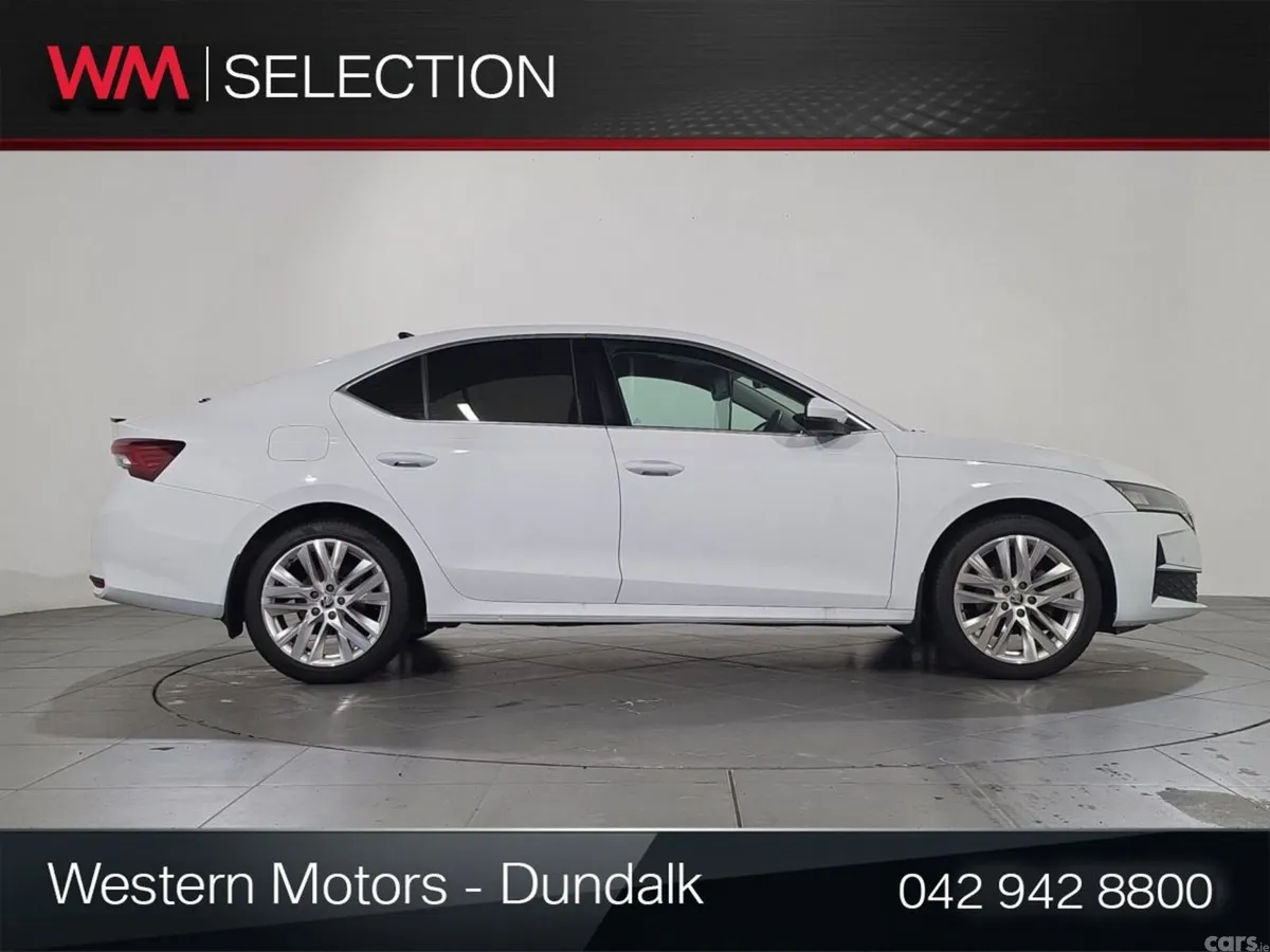 Skoda Octavia Saloon, Petrol, 2025, White