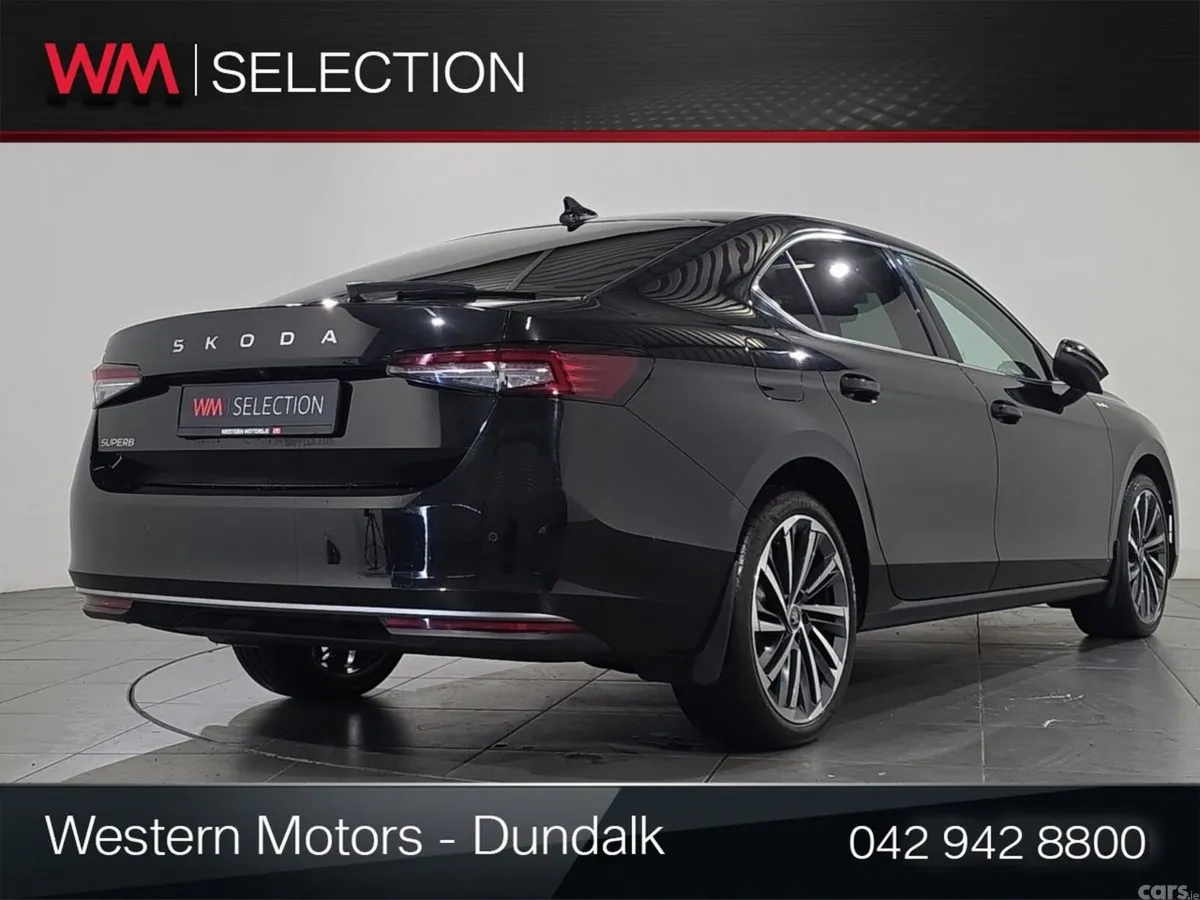 Skoda Superb Saloon, Diesel, 2025, Black