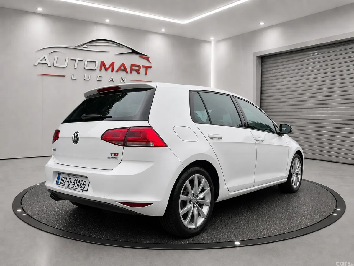 Volkswagen Golf Hatchback, Petrol, 2016, White