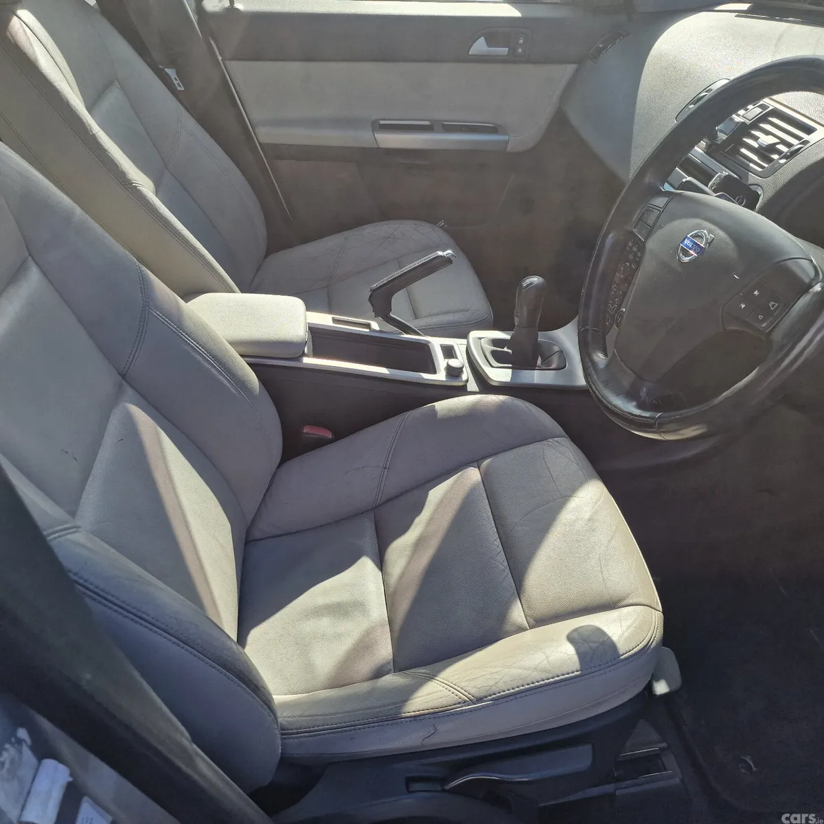 Volvo S40 Saloon, Petrol, 2008, Silver
