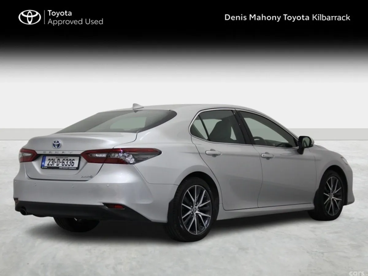 Toyota Camry Saloon, Petrol Hybrid, 2023, Grey