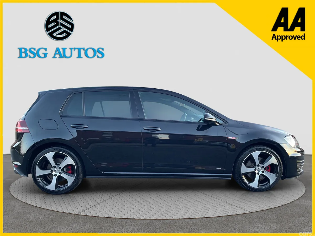 Volkswagen Golf Hatchback, Petrol, 2017, Black