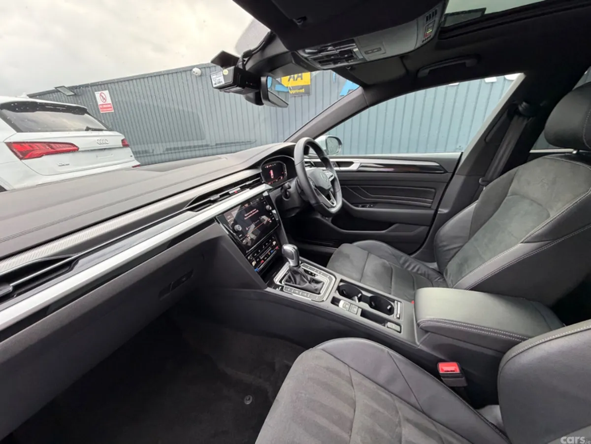 Volkswagen Arteon Estate, Petrol Hybrid, 2023, Silver