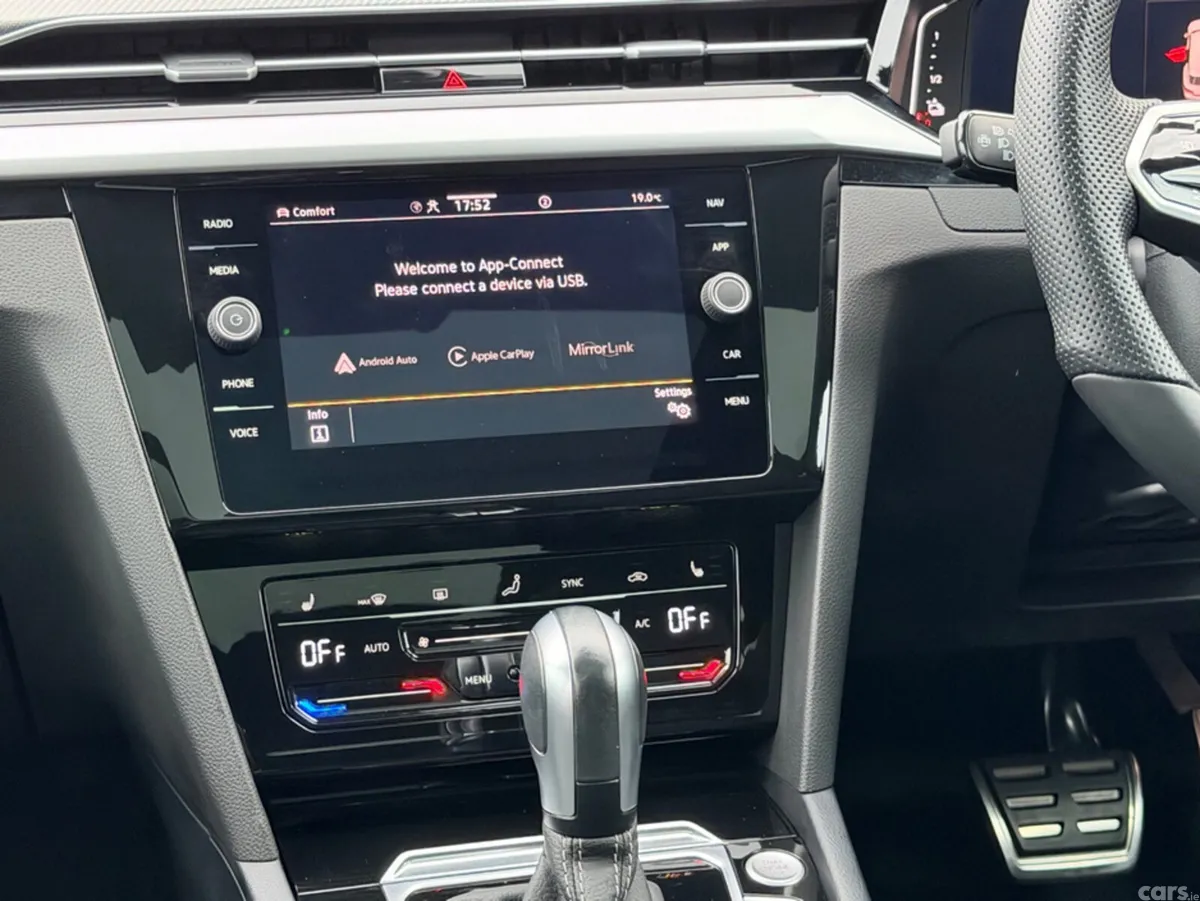 Volkswagen Arteon Estate, Petrol Plug-in Hybrid, 2023, Silver