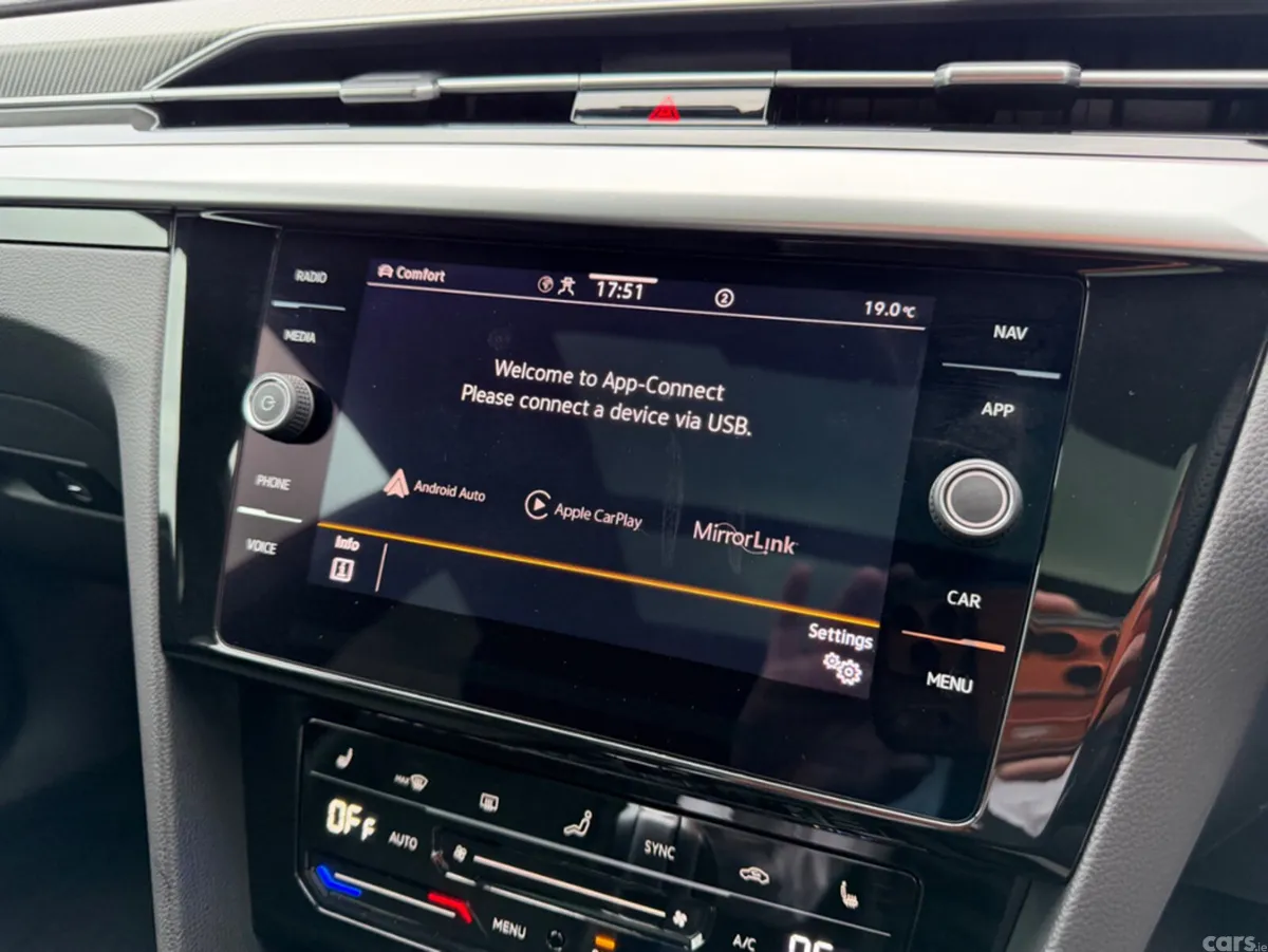 Volkswagen Arteon Estate, Petrol Plug-in Hybrid, 2023, Silver