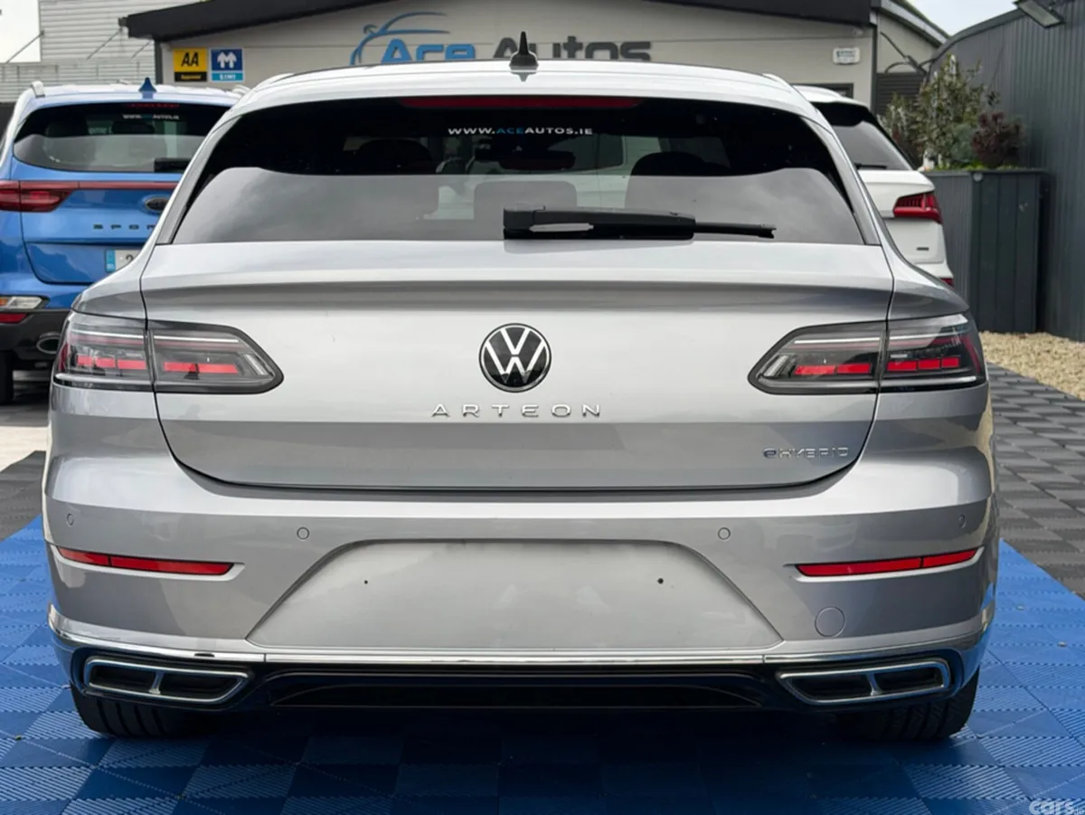 Volkswagen Arteon Estate, Petrol Hybrid, 2023, Silver