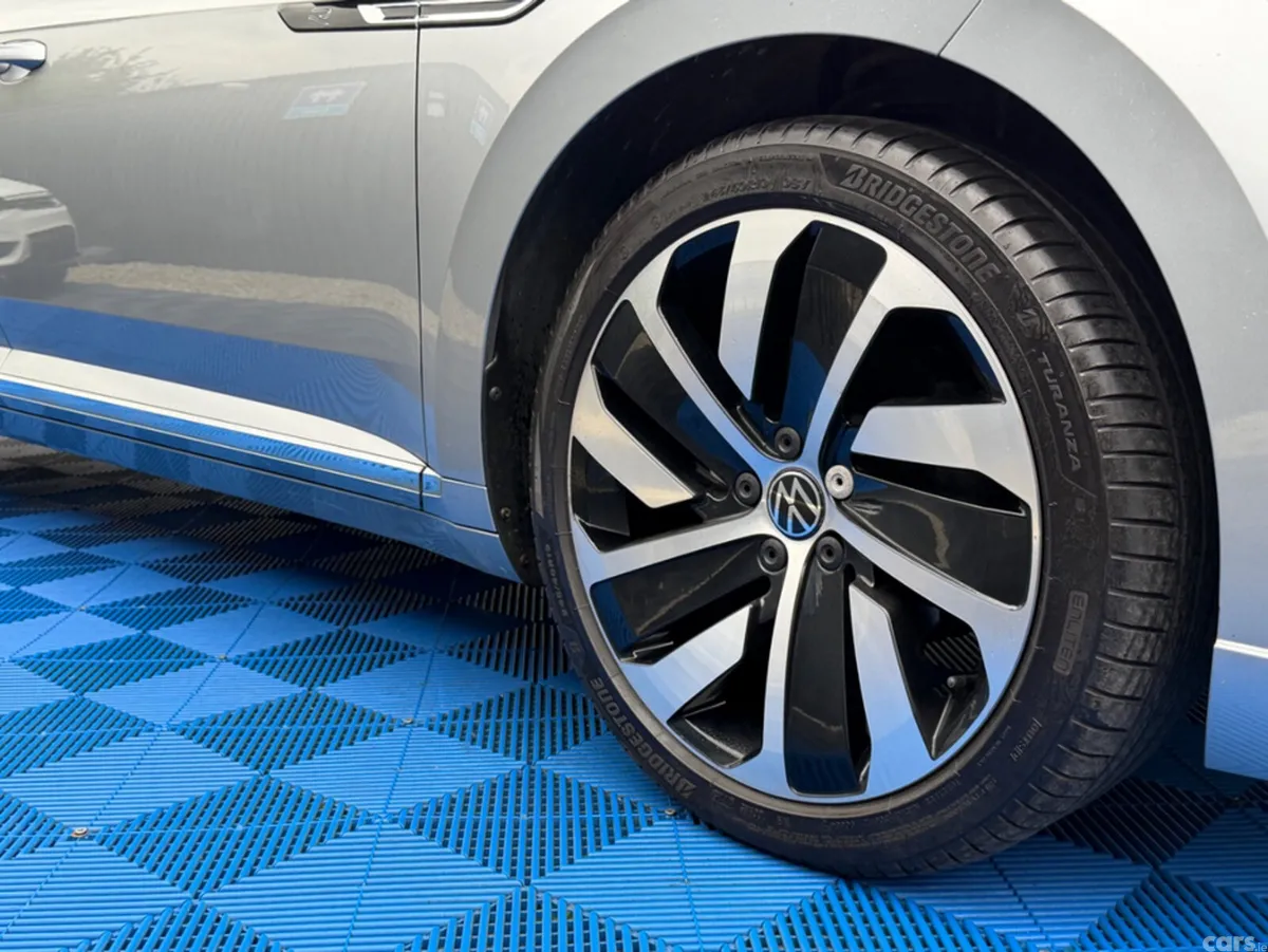Volkswagen Arteon Estate, Petrol Hybrid, 2023, Silver