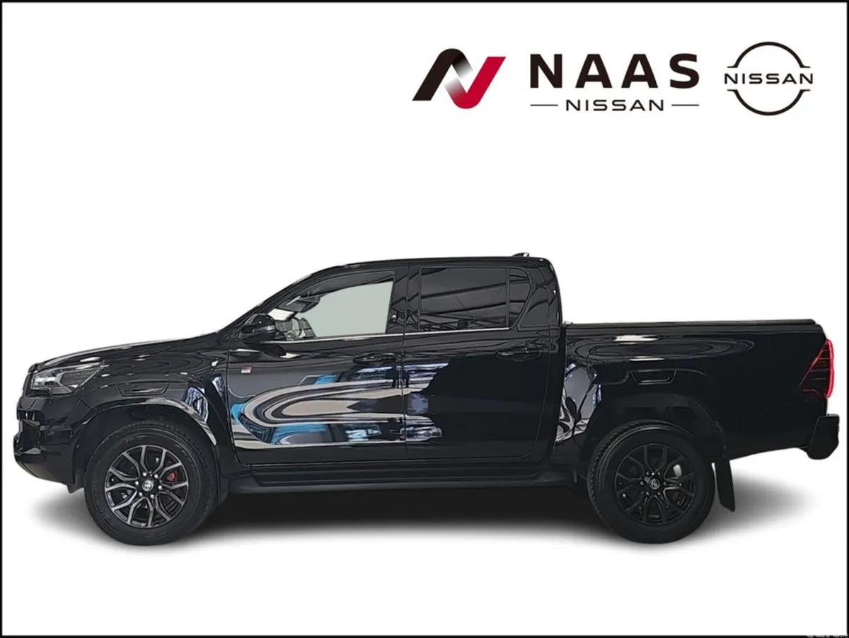 Toyota Hilux Pick Up, Diesel, 2023, Black