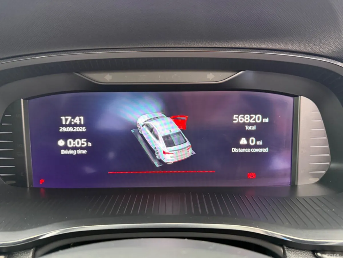 Skoda Octavia Saloon, Petrol Plug-in Hybrid, 2021, Red