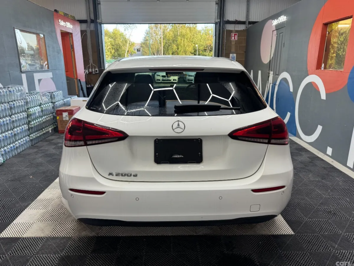 Mercedes-Benz A-Class Hatchback, Diesel, 2019, White