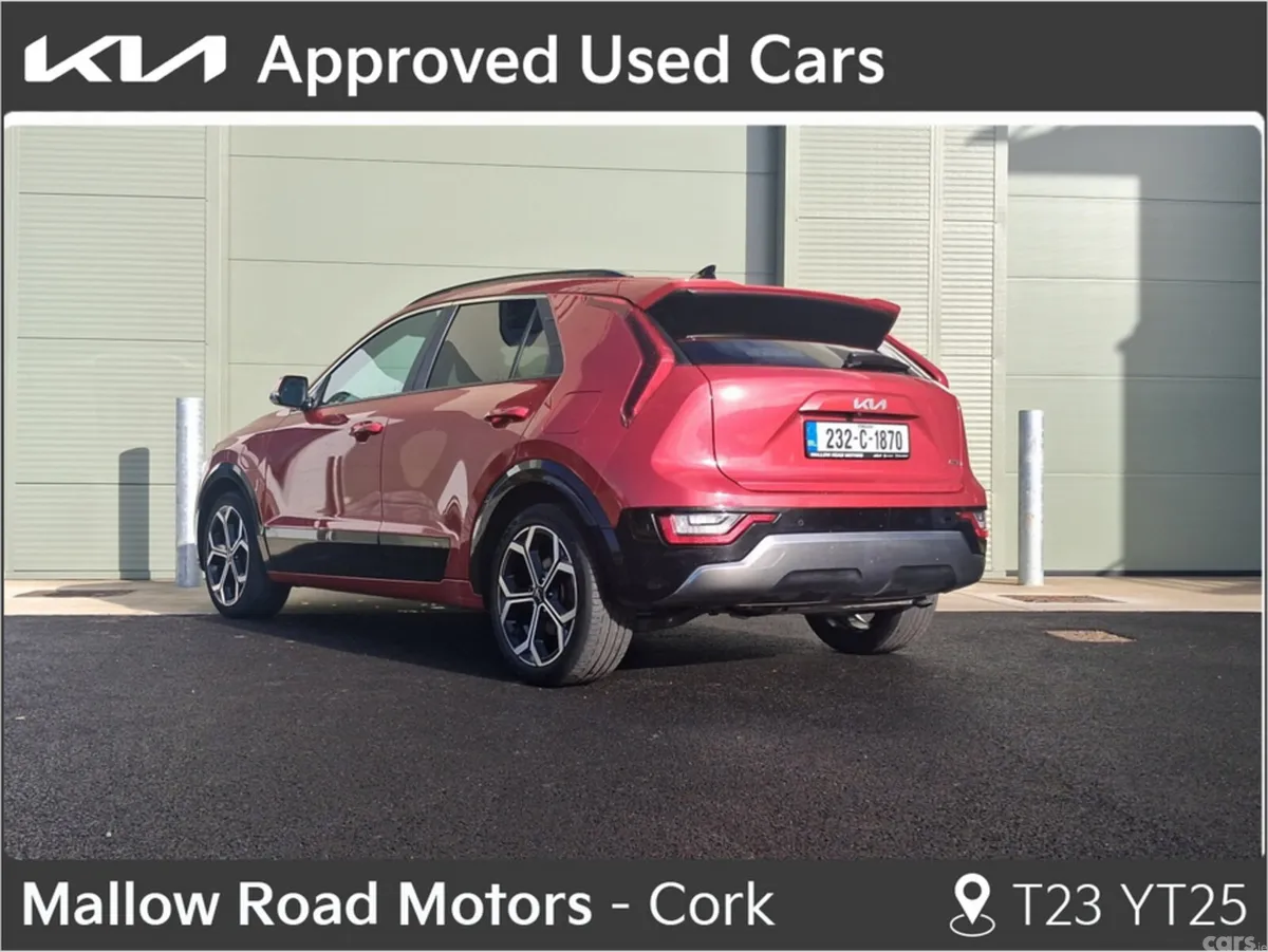 Kia Niro MPV, Petrol Plug-in Hybrid, 2023, Red
