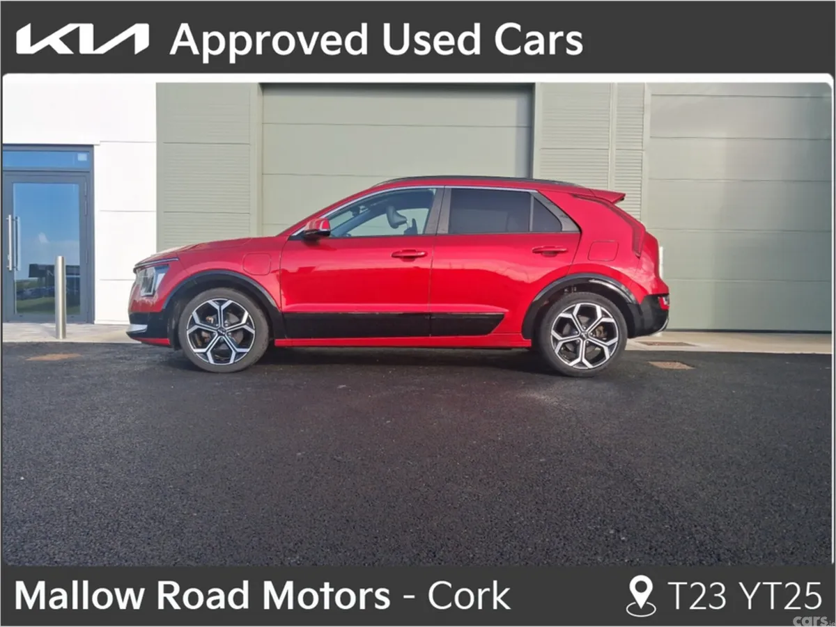 Kia Niro MPV, Petrol Plug-in Hybrid, 2023, Red