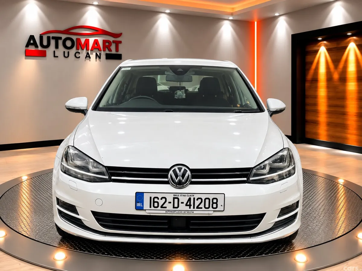 Volkswagen Golf Hatchback, Petrol, 2016, White