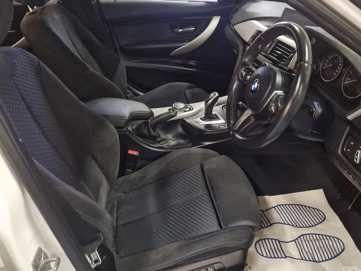 BMW 3-Series Saloon, Petrol, 2017, White