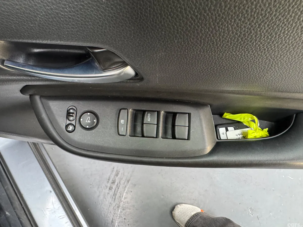 Honda Fit Hatchback, Petrol Hybrid, 2020, Grey