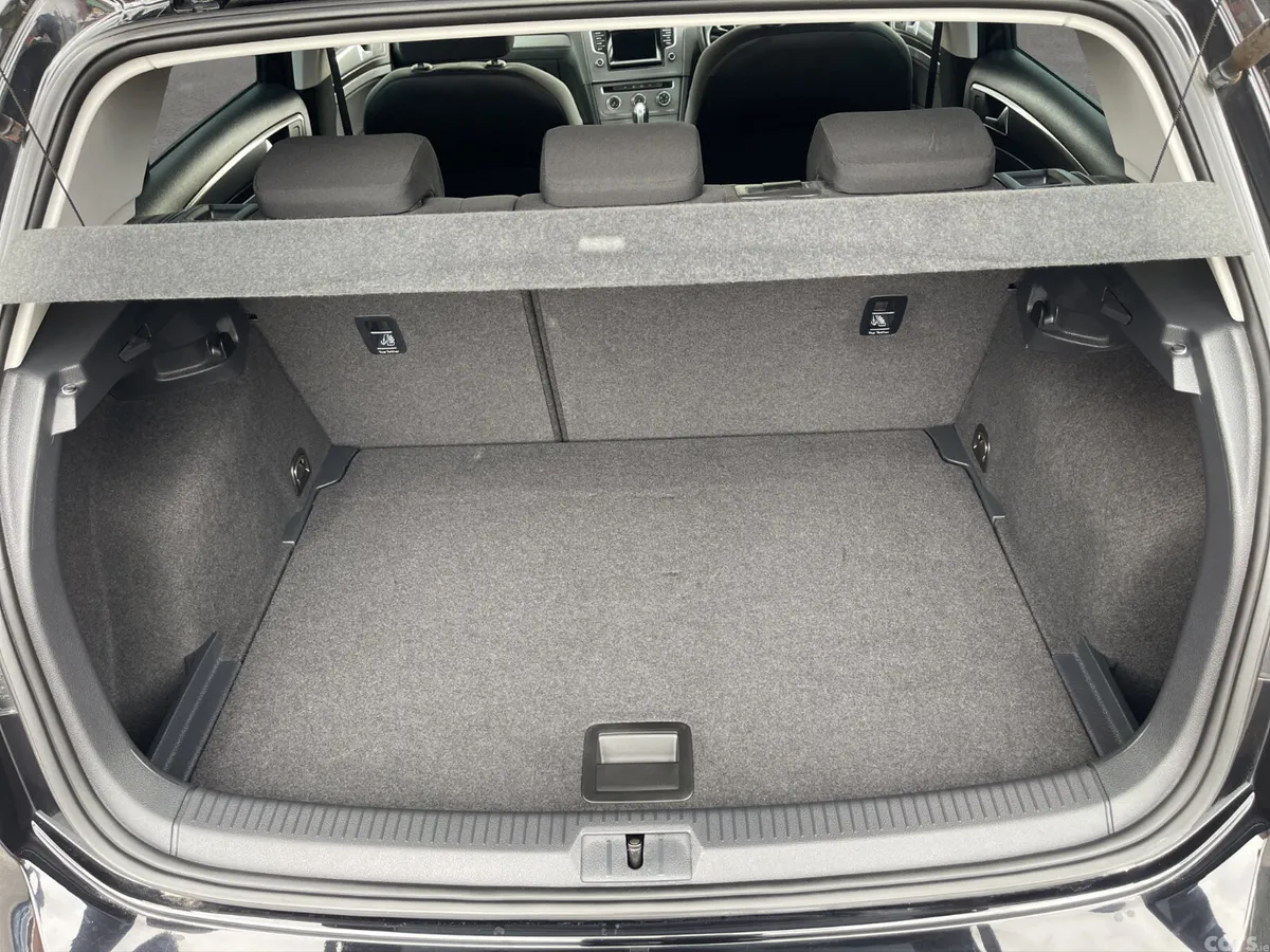 Volkswagen Golf Hatchback, Petrol, 2015, Black