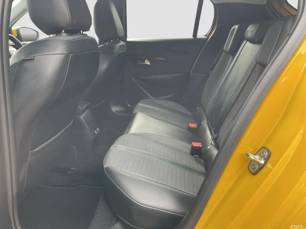 Peugeot 208 Hatchback, Petrol, 2021, Yellow
