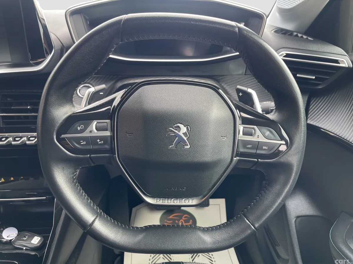Peugeot 208 Hatchback, Petrol, 2021, Yellow