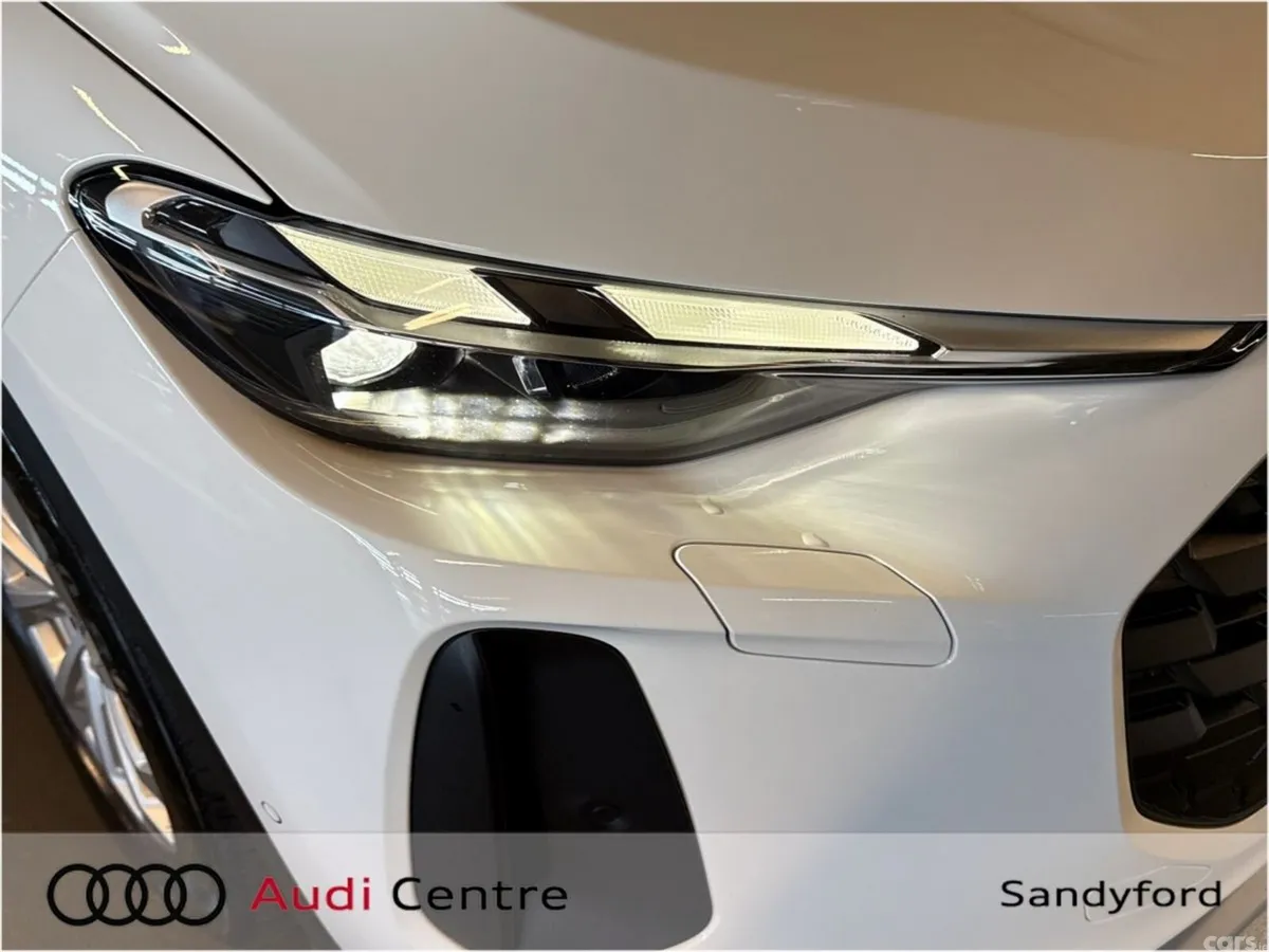 Audi Q5 SUV, Petrol Plug-in Hybrid, 2026, White