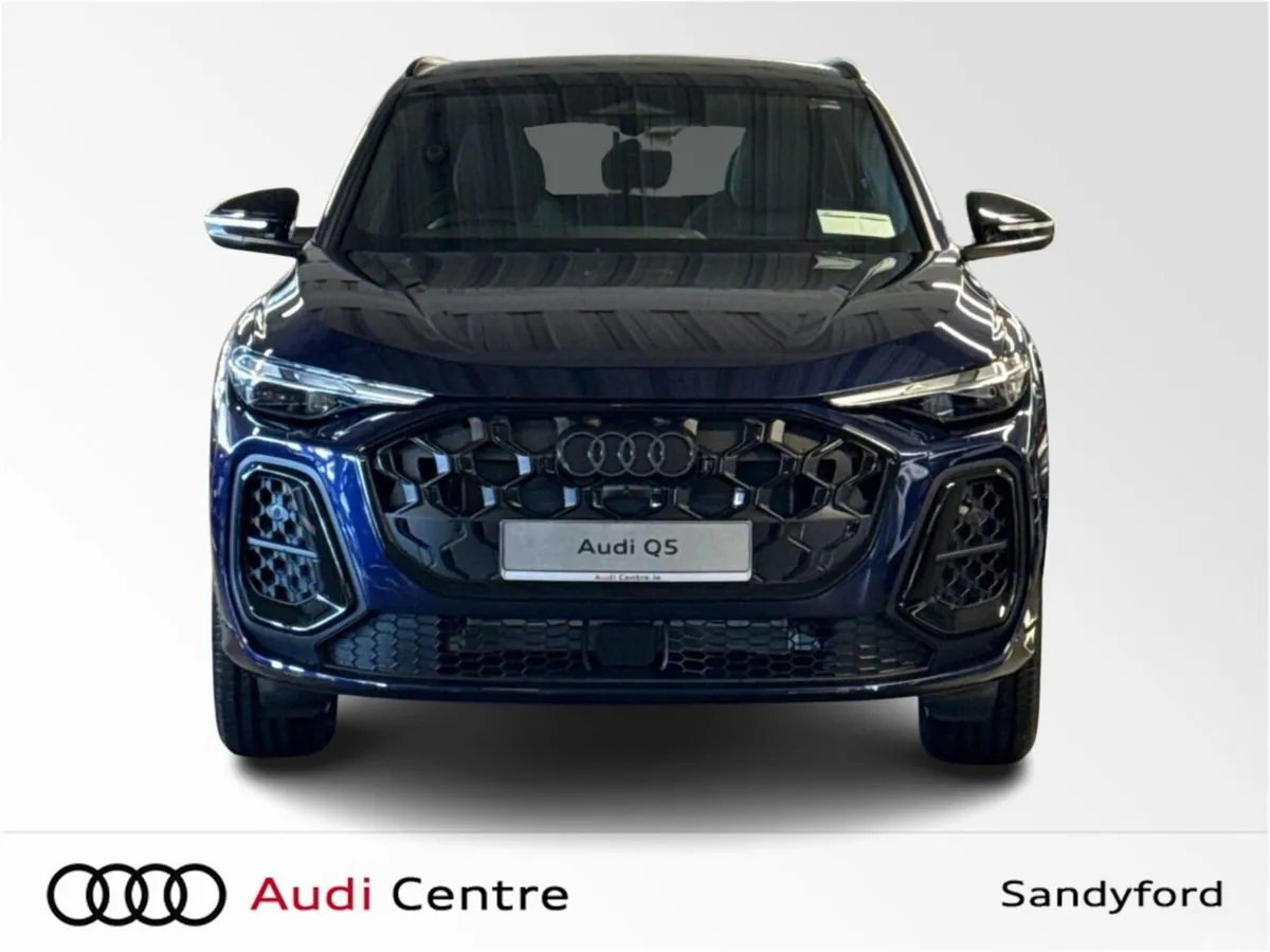 Audi Q5 SUV, Petrol Plug-in Hybrid, 2026, Blue