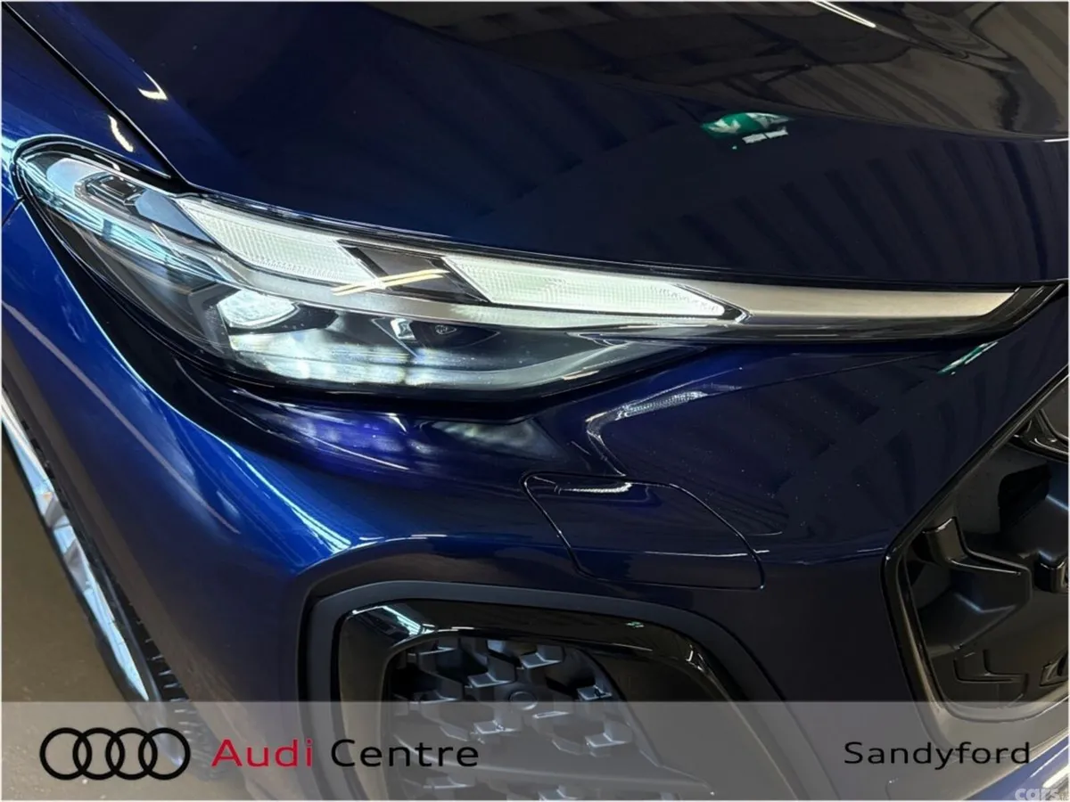 Audi Q5 SUV, Petrol Plug-in Hybrid, 2026, Blue