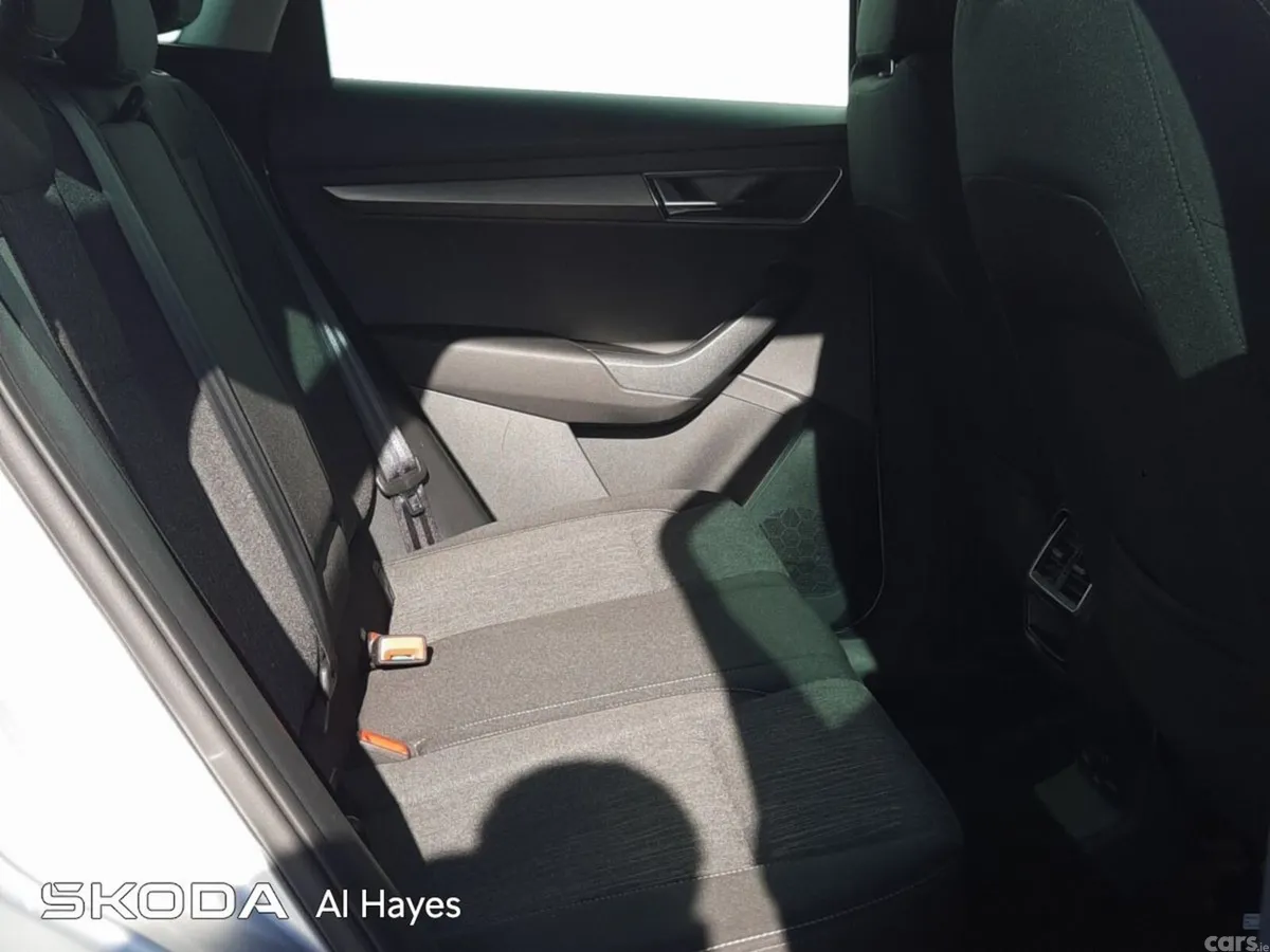Skoda Karoq SUV, Diesel, 2020, Grey