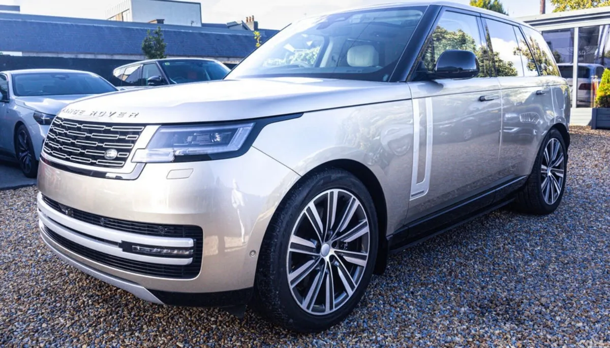 Land Rover Range Rover SUV, Petrol Hybrid, 2024, Gold