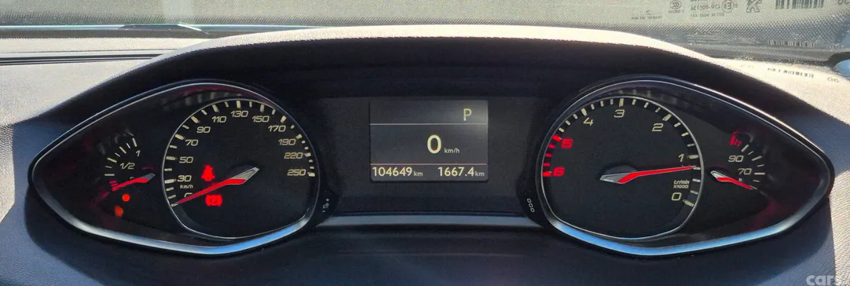 Peugeot 308 Hatchback, Diesel, 2017, White
