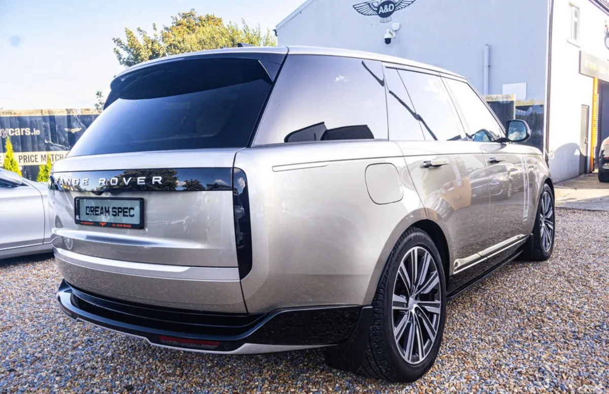 Land Rover Range Rover SUV, Petrol Hybrid, 2024, Gold