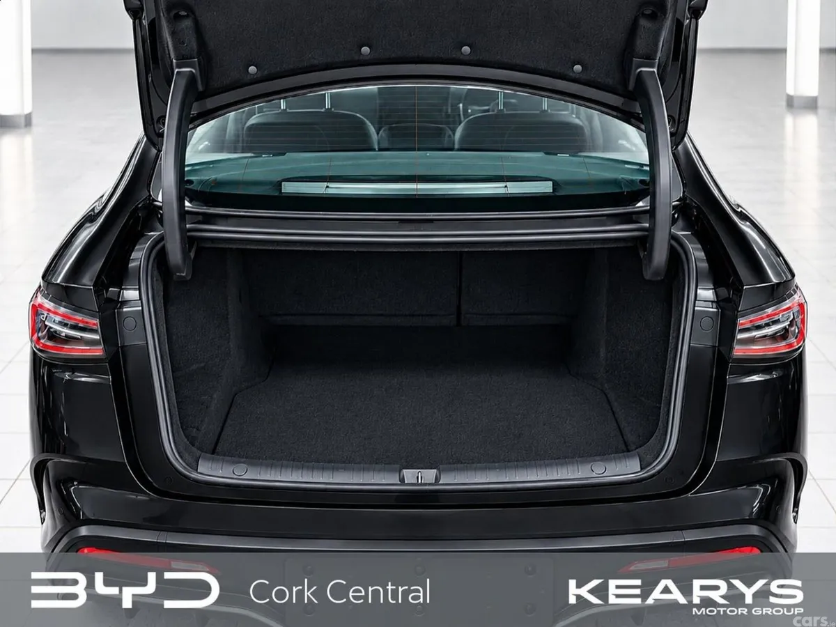 BYD Seal 6 Saloon, Petrol Plug-in Hybrid, 2026, Black