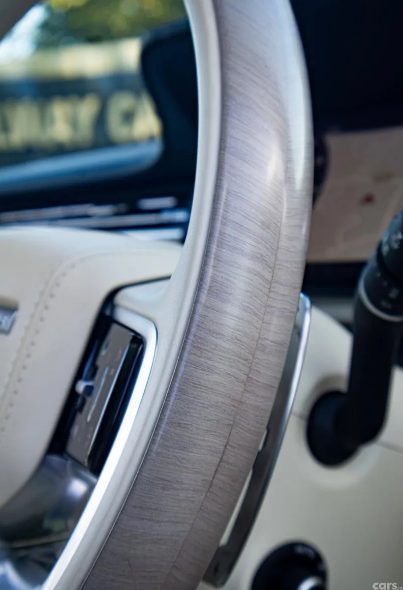 Land Rover Range Rover SUV, Petrol Hybrid, 2024, Gold
