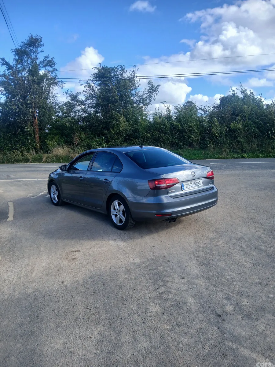 Volkswagen Jetta Saloon, Diesel, 2017, Grey
