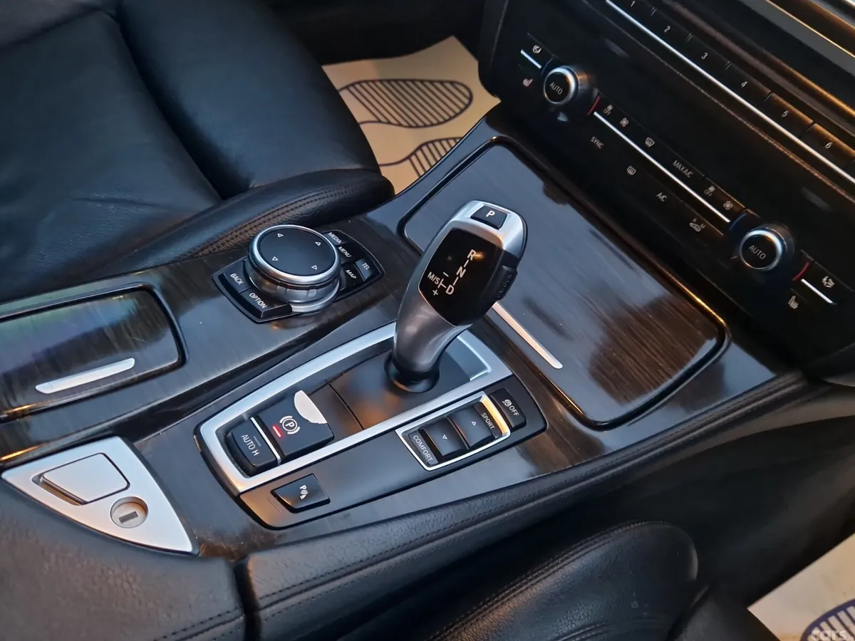 BMW 5-Series Saloon, Diesel, 2016, Blue
