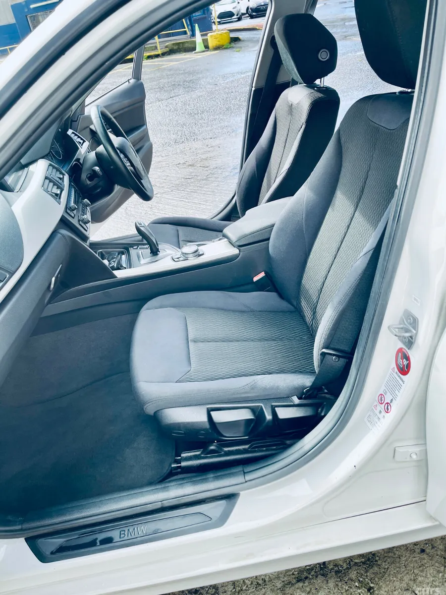 BMW 3-Series Saloon, Petrol, 2014, White