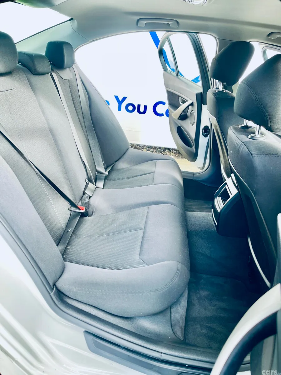 BMW 3-Series Saloon, Petrol, 2014, White