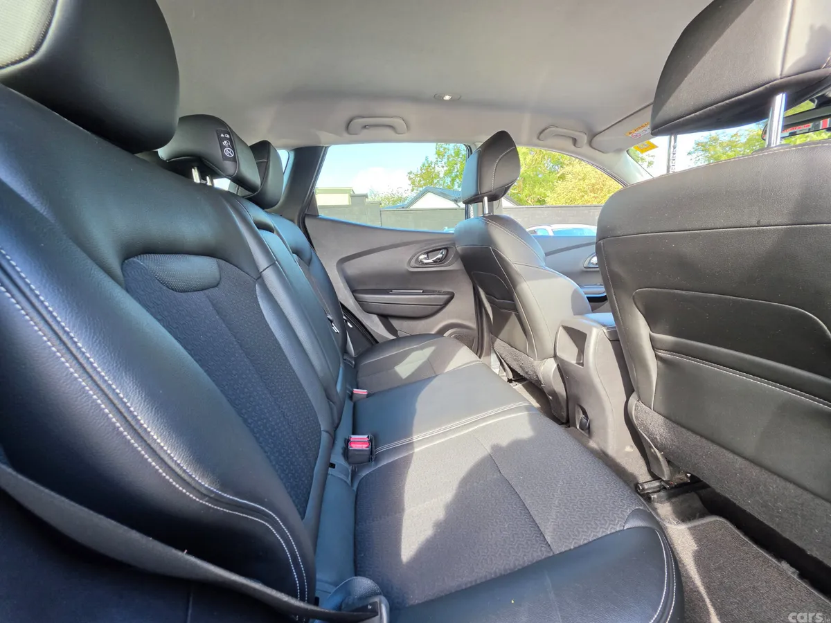 Renault Kadjar SUV, Diesel, 2016, Blue