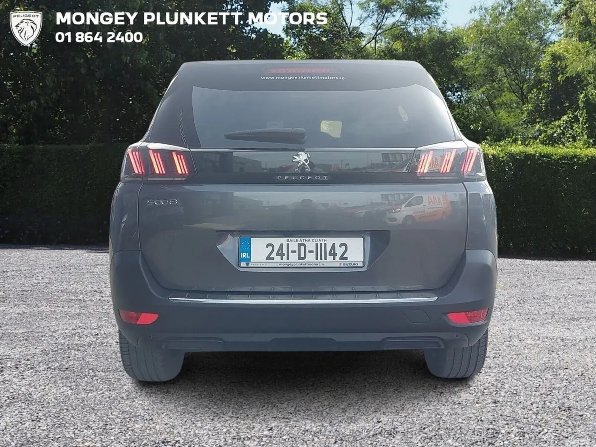 Peugeot 5008 MPV, Petrol Hybrid, 2024, Grey