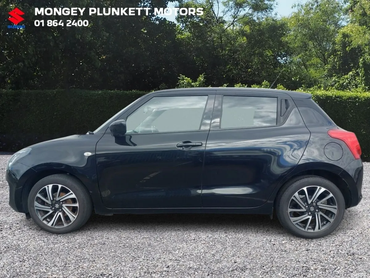 Suzuki Swift Hatchback, Petrol, 2023, Black