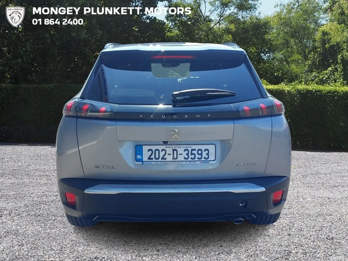 Peugeot 2008 MPV, Petrol, 2020, Grey