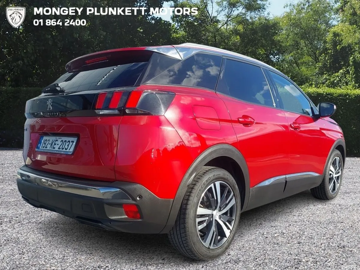 Peugeot 3008 Hatchback, Diesel, 2019, Red