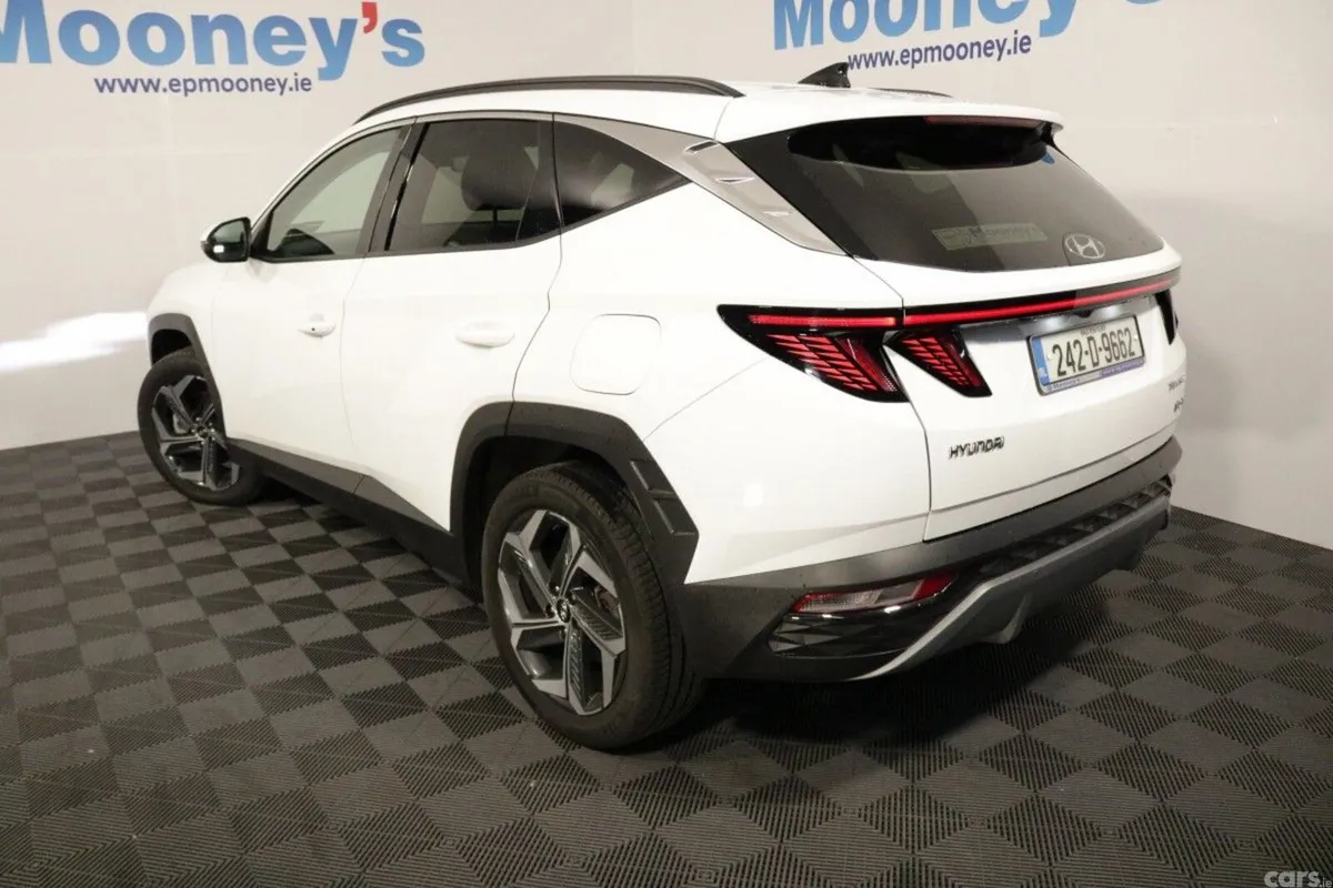 Hyundai Tucson SUV, Petrol Plug-in Hybrid, 2024, White