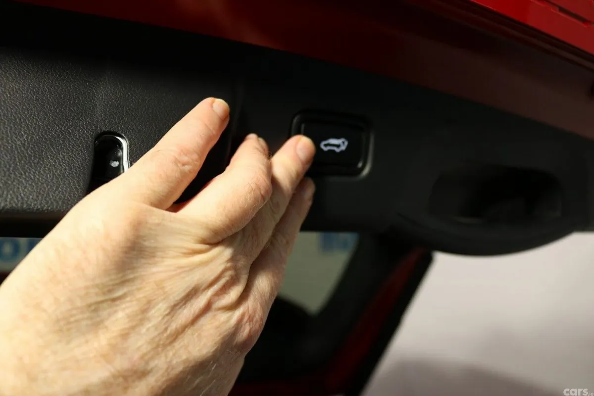 Hyundai Tucson SUV, Petrol Plug-in Hybrid, 2025, Red