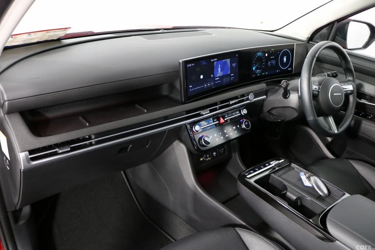 Hyundai Tucson SUV, Petrol Plug-in Hybrid, 2025, Red